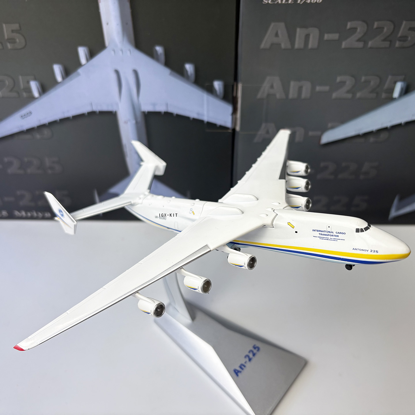 Model Kit Ukraine - Modelo de Avión Militar AN-225 a