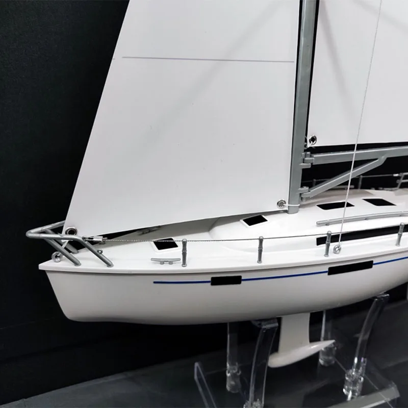 Kit de modelo de barco de vela - Model Kit Lucario reseña y precio