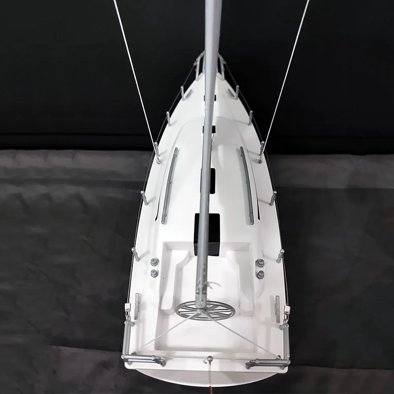 Kit de modelo de barco de vela - Model Kit Lucario reseña y precio