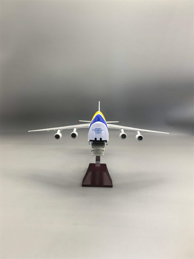 Réplica de Avión de Aleación A - Model Kit Ukraine reseña y precio